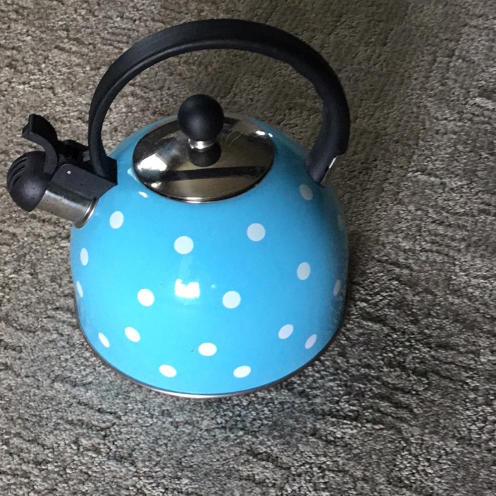 Tea pot